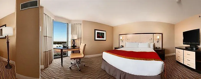 Hotel Hilton Chicago O'hare 4*