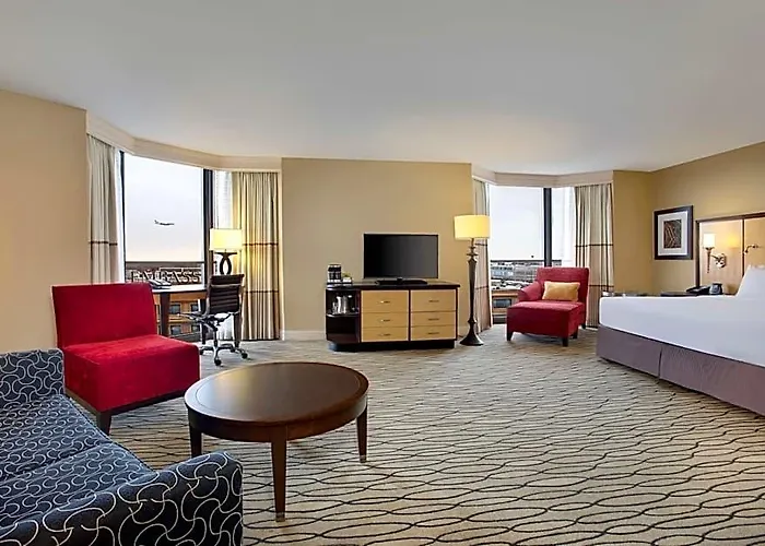 Hilton Chicago O'hare 4*